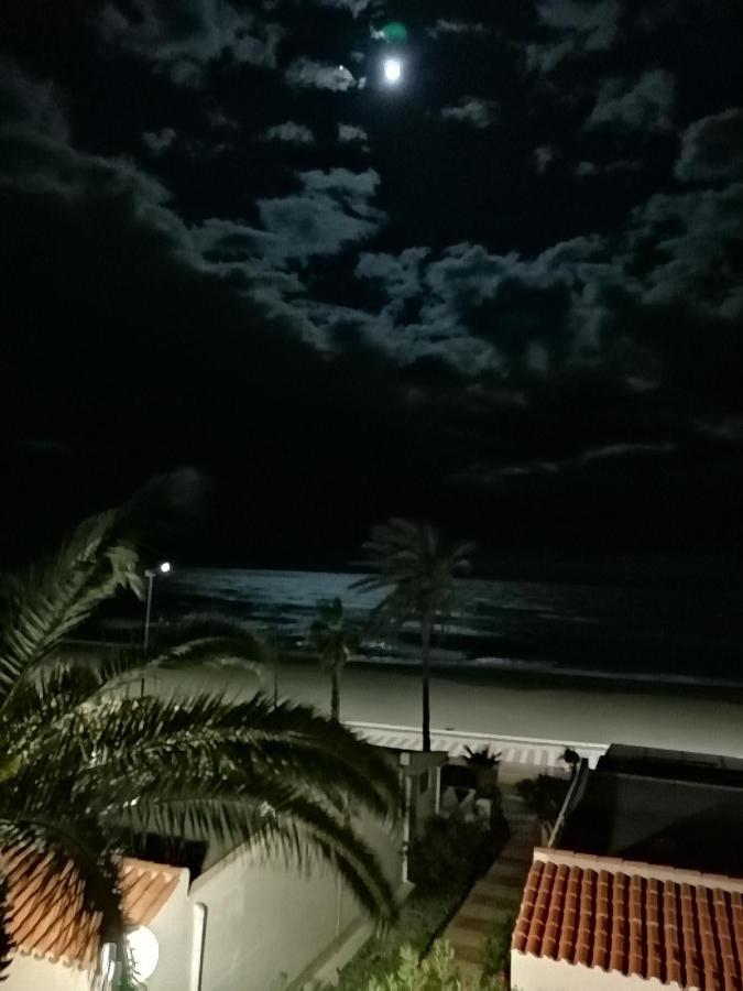 Estudio Frente Al Mar โรเกตัสเดมาร์ ภายนอก รูปภาพ
